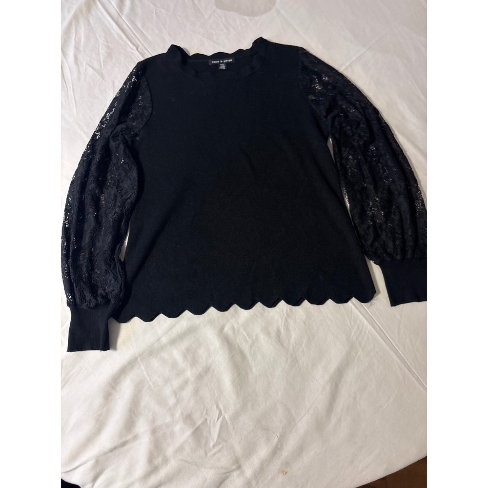 Cable & Gauge Sweater Womens Medium Black  Lace Sleeve Scallop Hem